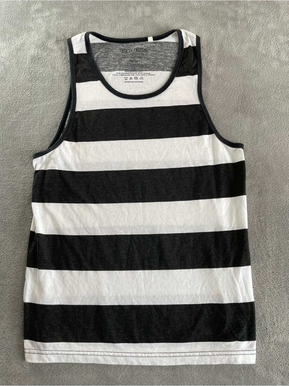 GUESS Tank Top T Shirt Men’s Medium Black White Cotton Blend Summer Preppy